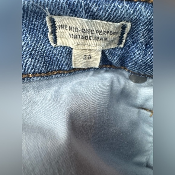 Madewell The Mid-Rise Perfect Vintage Jean Raw Hem Size 28 - Picture 9 of 10